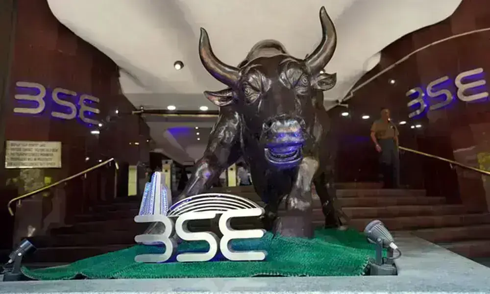 Indian stock market hits five-month low amid oil price surge Indian stock market hits five-month low amid oil price surge
