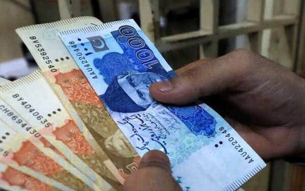 Government Reports Rs 144 Billion Loss in Tax Revenue Due to US-Iran Conflict Government Reports Rs 144 Billion Loss in Tax Revenue Due to US-Iran Conflict