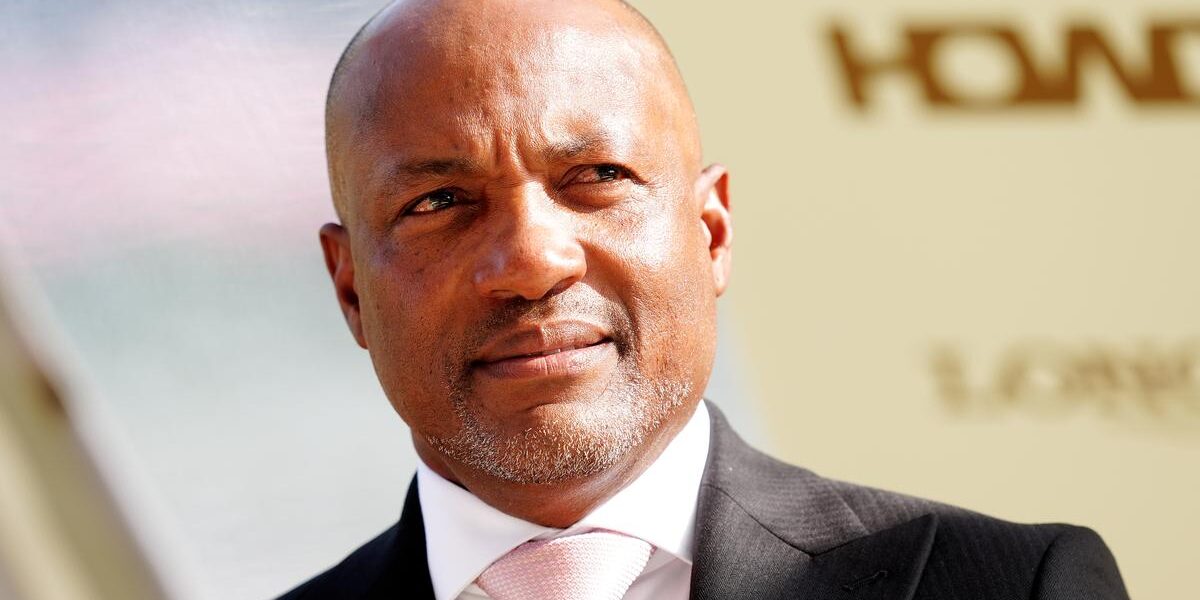 West Indies Cricket Legend Urges Proper Medical Care for Imran Khan West Indies Cricket Legend Urges Proper Medical Care for Imran Khan