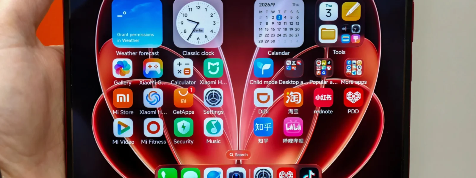 Xiaomi Launches Wide Foldable Phone with Superior Specifications