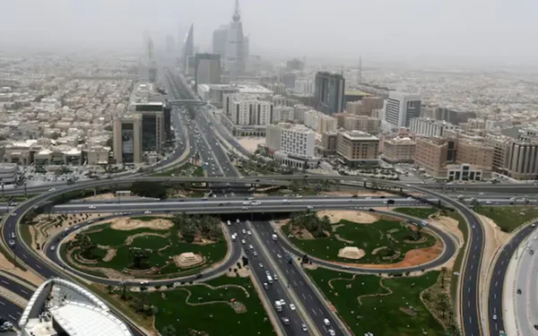 Saudi Civil Defence Issues All-Clear After Houthi Alerts Saudi Civil Defence Issues All-Clear After Houthi Alerts