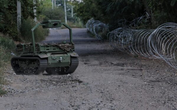 Ukraine uses drones to deploy robots in combat Ukraine uses drones to deploy robots in combat