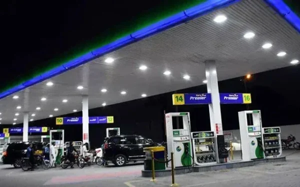 Petroleum dealers reject government fuel relief scheme