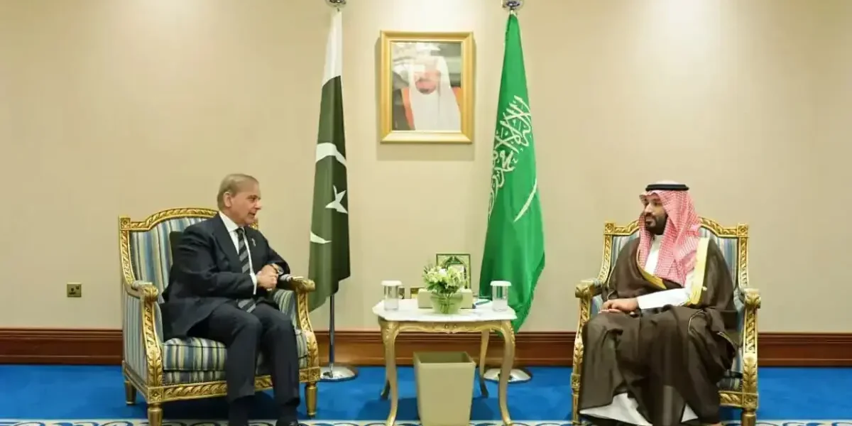 PM Sharif Condemns Houthi Attacks on Saudi Arabia