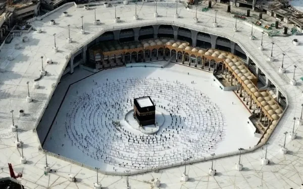 Saudi-led coalition accuses Houthis of targeting Makkah, warns of retaliation Saudi-led coalition accuses Houthis of targeting Makkah, warns of retaliation