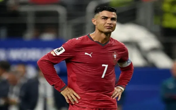 Ronaldo targets 1,000th goal as Portugal begins new era Ronaldo targets 1,000th goal as Portugal begins new era