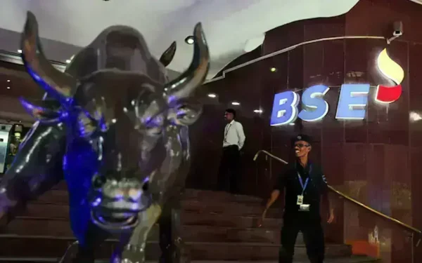 Indian shares poised for modest gains amid Middle East tensions Indian shares poised for modest gains amid Middle East tensions