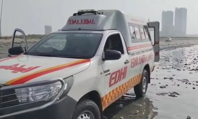 Two fishermen’s bodies recovered after boat capsizes near Karachi Two fishermen’s bodies recovered after boat capsizes near Karachi
