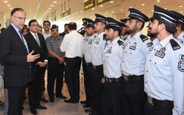 Airport Staff Ordered to Face Discipline for Misbehaving with Senators Airport Staff Ordered to Face Discipline for Misbehaving with Senators