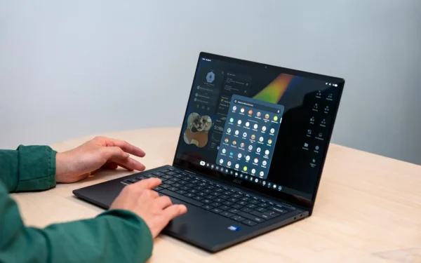Google Launches New Android-Based Laptops Google Launches New Android-Based Laptops