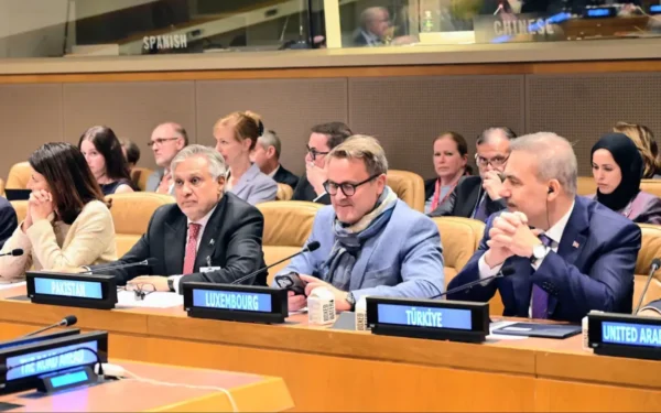 Pakistan urges end to Israel’s occupation at international meeting Pakistan urges end to Israel’s occupation at international meeting