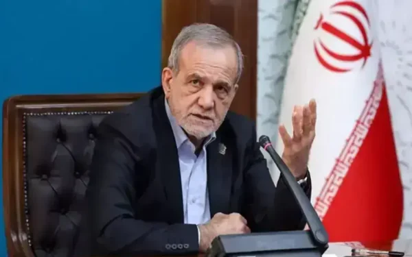 Iran’s Supreme Leader Backs Plan to Reopen Strait of Hormuz