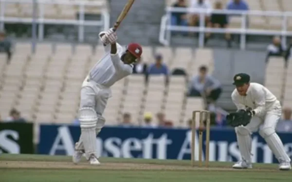 Cricket Legends Urge Proper Medical Care for Imran Khan Cricket Legends Urge Proper Medical Care for Imran Khan