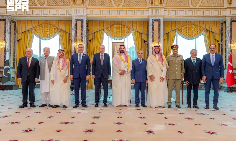 Pakistan appoints Lt Gen Nauman Mahmood as first head of Makkah defence pact secretariat Pakistan appoints Lt Gen Nauman Mahmood as first head of Makkah defence pact secretariat