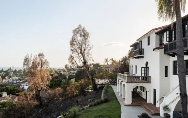 Villa Aurora Reopens After Narrowly Avoiding Wildfires Villa Aurora Reopens After Narrowly Avoiding Wildfires