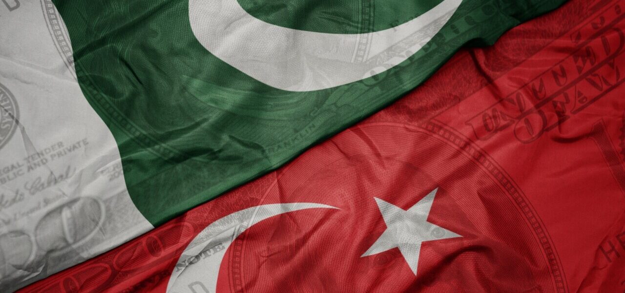 Pakistan to Explore New Trade Routes via Middle East Pakistan to Explore New Trade Routes via Middle East