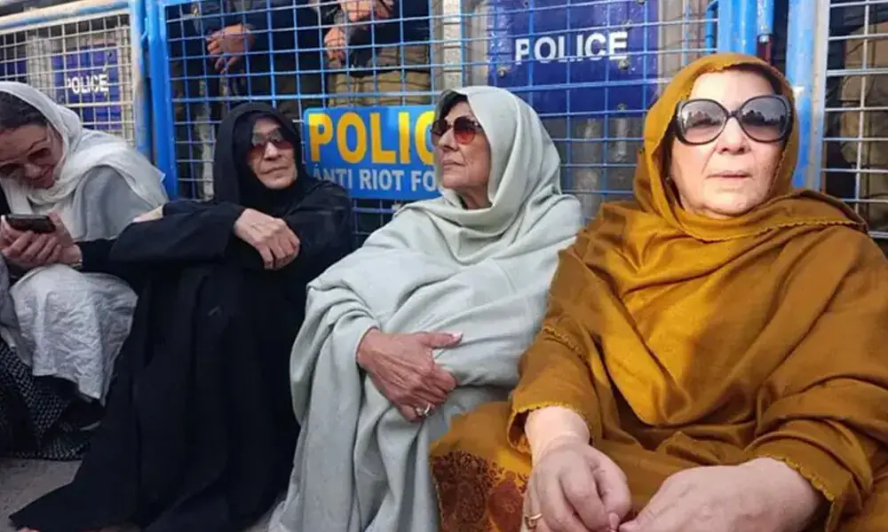 PTI Condemns Arrests of Imran’s Family Members PTI Condemns Arrests of Imran’s Family Members