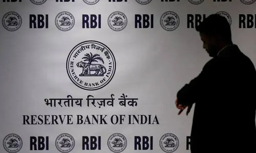 Indian central bank likely intervenes to support rupee Indian central bank likely intervenes to support rupee