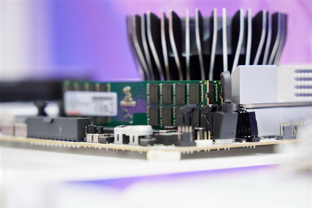 Memory chipmakers increase long-term supply agreements Memory chipmakers increase long-term supply agreements