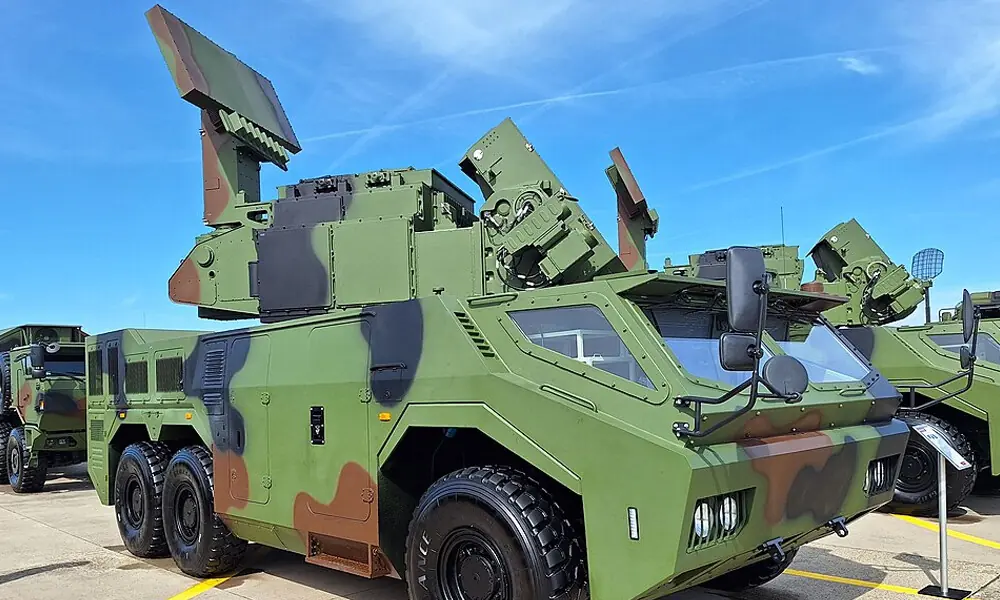 Pakistan displays air defence system similar to Chinese HQ-17A Pakistan displays air defence system similar to Chinese HQ-17A