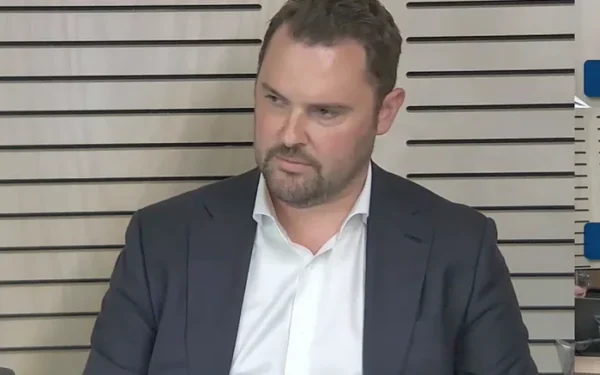 Liberal operative denies inventing pink paper record of agreement with developer Liberal operative denies inventing pink paper record of agreement with developer