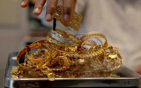 Gold prices rise in Pakistan following international market trends Gold prices rise in Pakistan following international market trends