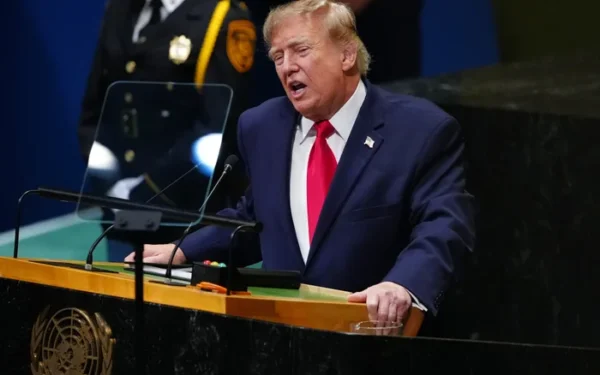 Trump reprimands CNN anchor during UN meeting Trump reprimands CNN anchor during UN meeting