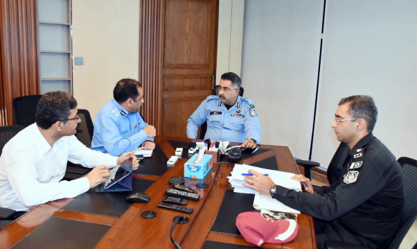 IGP Rizvi meets senior police officers to review law and order