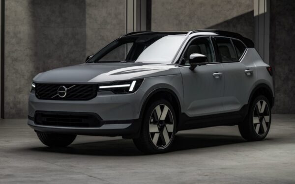 Volvo XC40 Gets Refresh for 2028 Model Year Volvo XC40 Gets Refresh for 2028 Model Year
