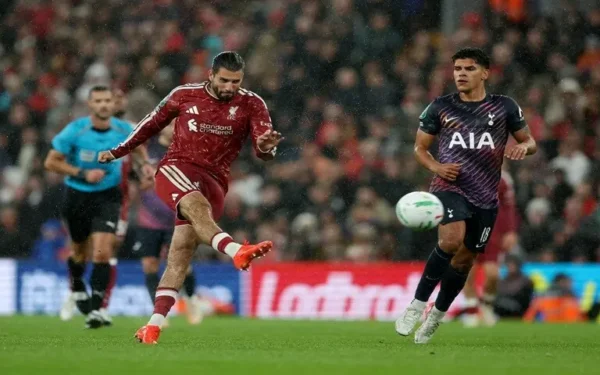 Liverpool crush Tottenham in League Cup, Arsenal’s Dowman shines Liverpool crush Tottenham in League Cup, Arsenal’s Dowman shines