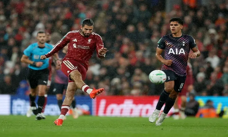 Liverpool crush Tottenham in League Cup, Arsenal’s Dowman shines Liverpool crush Tottenham in League Cup, Arsenal’s Dowman shines