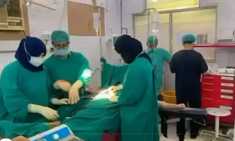 Medical tribunal allows suspended doctors to continue training