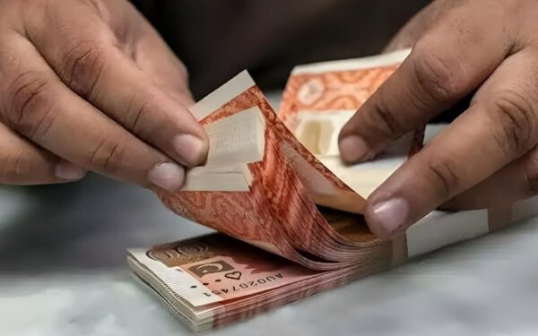 Banks Shift Focus from Bonds to Loans Amid Rising Interest Rates Banks Shift Focus from Bonds to Loans Amid Rising Interest Rates