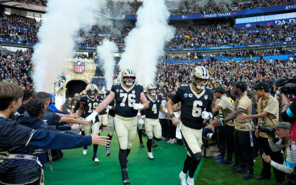 Paris celebrates NFL debut despite protests