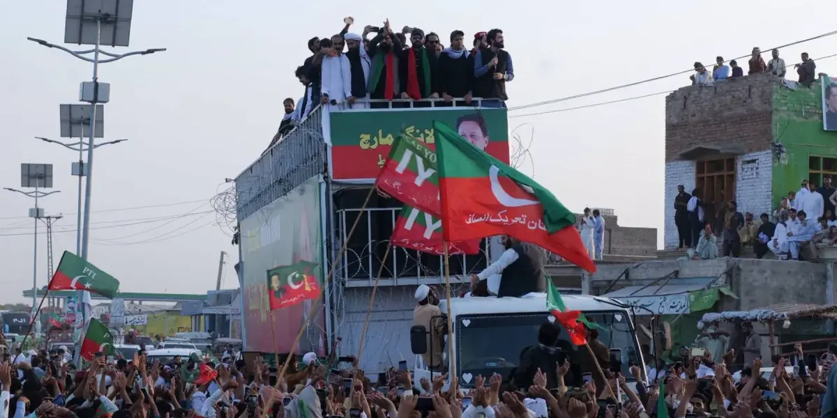 PTI Launches Long March to Islamabad Amid Federal Warnings PTI Launches Long March to Islamabad Amid Federal Warnings