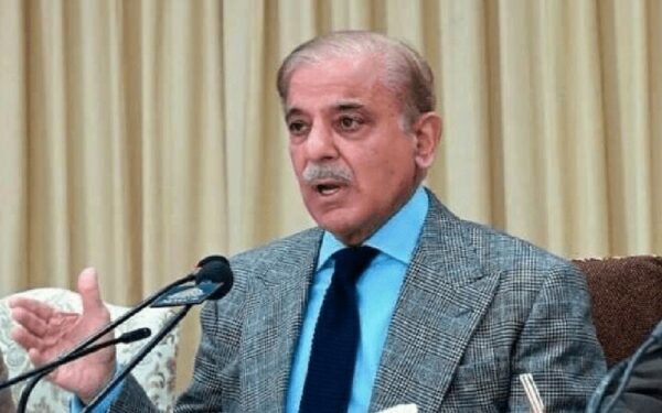 PM announces Rs160bn for KP development projects