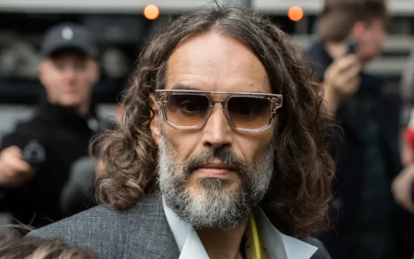 Russell Brand Trial: Third Accuser Claims He Grinned Like a Clown Before Assault Russell Brand Trial: Third Accuser Claims He Grinned Like a Clown Before Assault