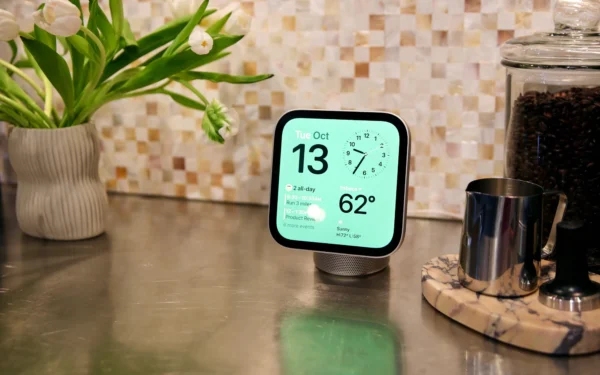 Apple’s HomeView Smart Display Praises Simplicity and Kitchen Integration Apple’s HomeView Smart Display Praises Simplicity and Kitchen Integration