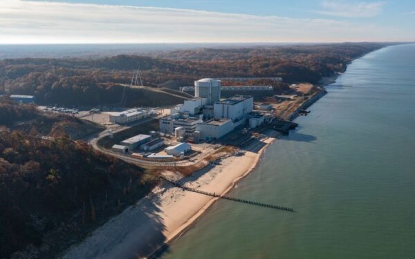 US Nuclear Regulator Warns of Safety Risks at Revived Reactor US Nuclear Regulator Warns of Safety Risks at Revived Reactor