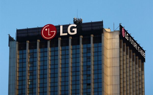 Apple and LG Electronics Partner to Launch Smart Home Devices Apple and LG Electronics Partner to Launch Smart Home Devices