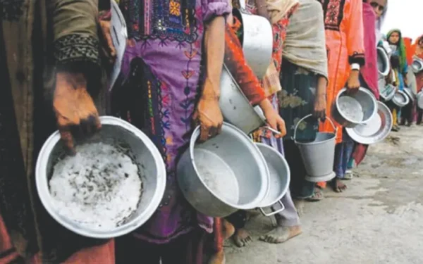 Pakistan’s Struggle with Persistent Poverty Amid Economic Uncertainties Pakistan’s Struggle with Persistent Poverty Amid Economic Uncertainties