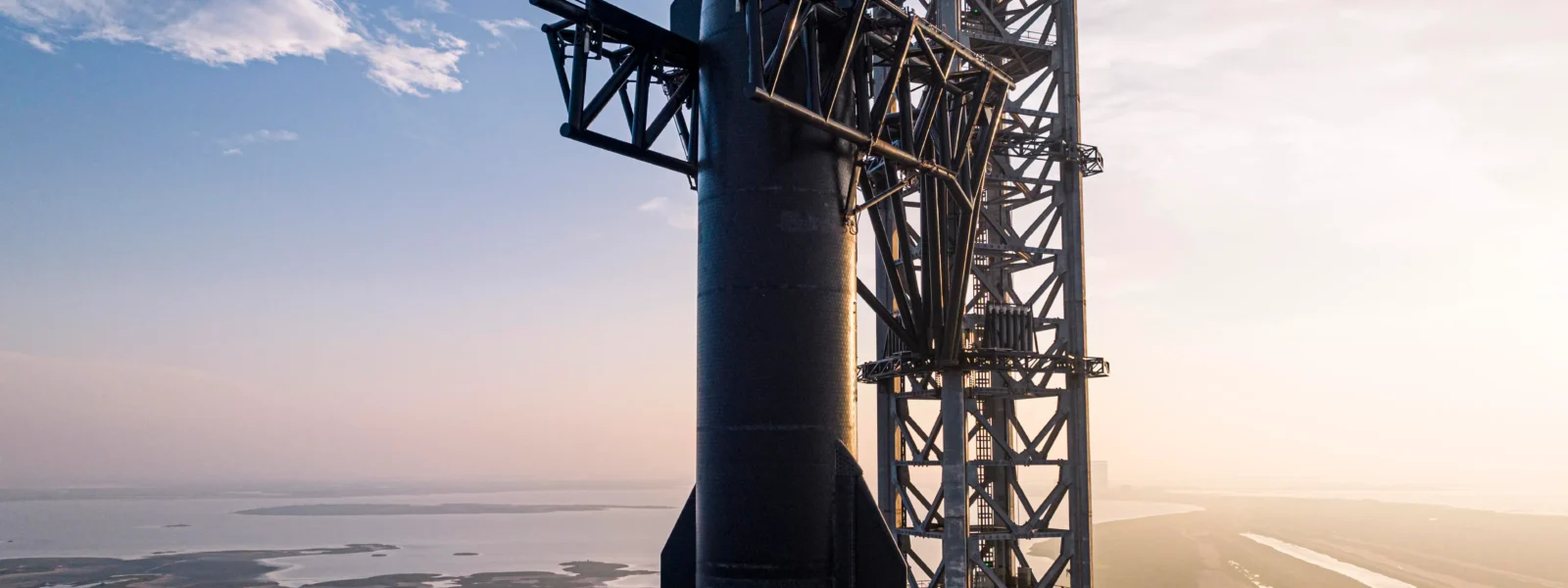 SpaceX to Attempt First Full Recovery of Starship and Booster SpaceX to Attempt First Full Recovery of Starship and Booster