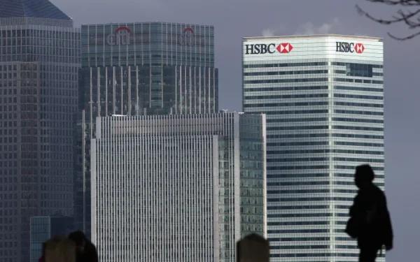 TUC warns UK government of £6bn revenue loss from bank tax cuts TUC warns UK government of £6bn revenue loss from bank tax cuts