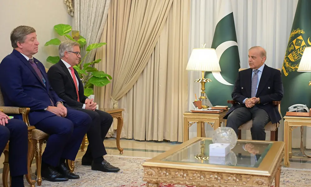 PM Shehbaz Urges Expansion of Legal Migration to Europe PM Shehbaz Urges Expansion of Legal Migration to Europe