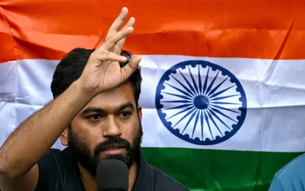 Indian police detain ‘cockroach’ movement founder ahead of protest Indian police detain ‘cockroach’ movement founder ahead of protest