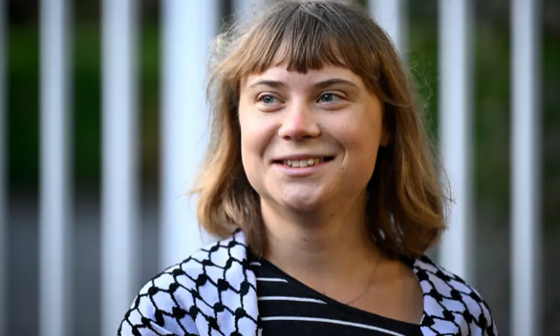 Greta Thunberg Joins French Student Protests for Better Learning Conditions Greta Thunberg Joins French Student Protests for Better Learning Conditions