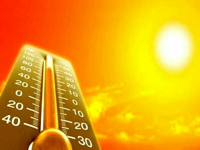 Karachi Endures Severe Heat as Temperature Reaches 39°C Karachi Endures Severe Heat as Temperature Reaches 39°C