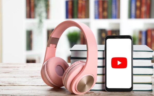 YouTube Premium May Soon Add Audiobook Feature YouTube Premium May Soon Add Audiobook Feature