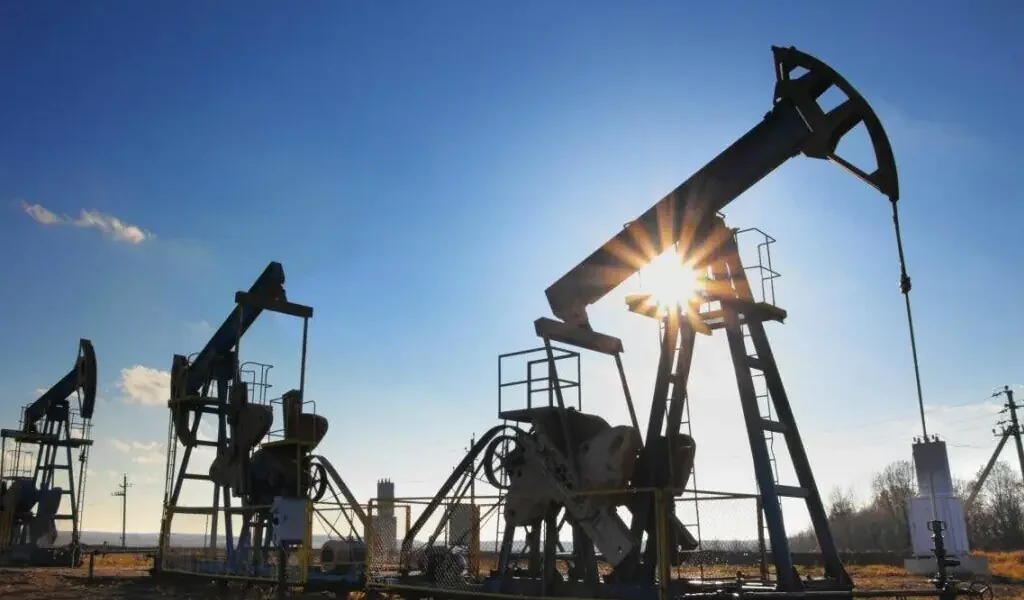 China issues third batch of 2026 export quotas for low-sulfur marine fuel oil