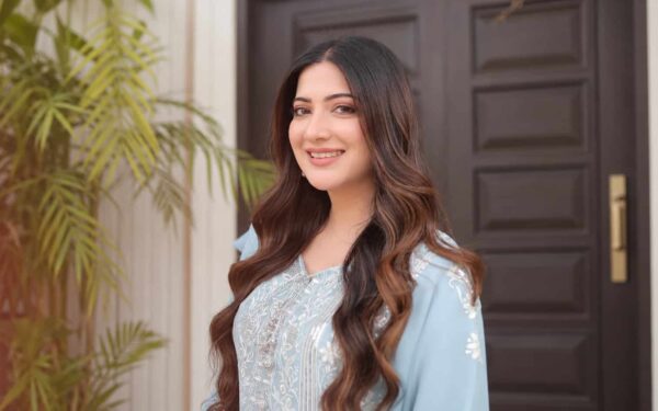 Actress Aymen Saleem Joins Pakistan People’s Party Actress Aymen Saleem Joins Pakistan People’s Party